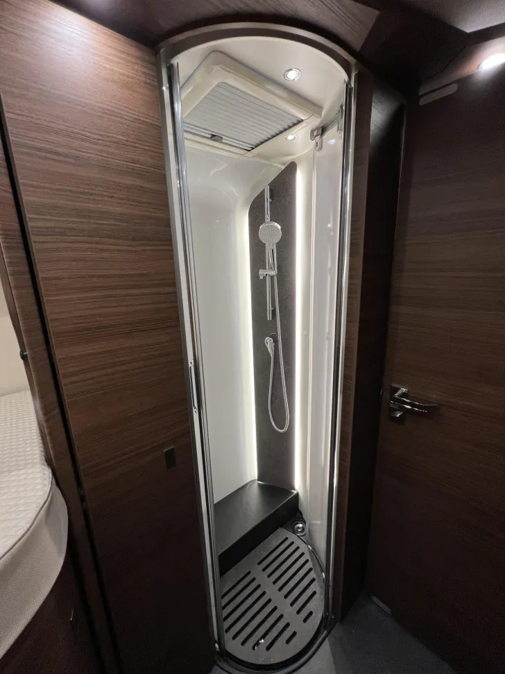 Fahrzeugbild chic c-line I 4.9 LE L Carthago Selection (354) #33