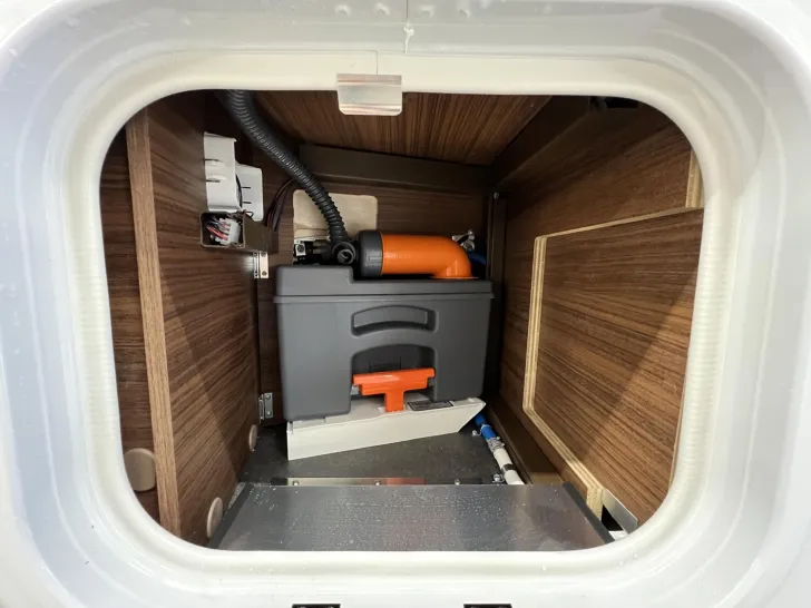 Fahrzeugbild chic c-line I 4.9 LE L Carthago Selection (354) #46