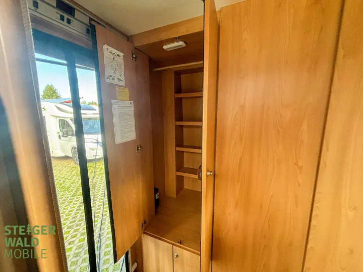 Fahrzeugbild Bürstner I 680 ELEGANCE #20
