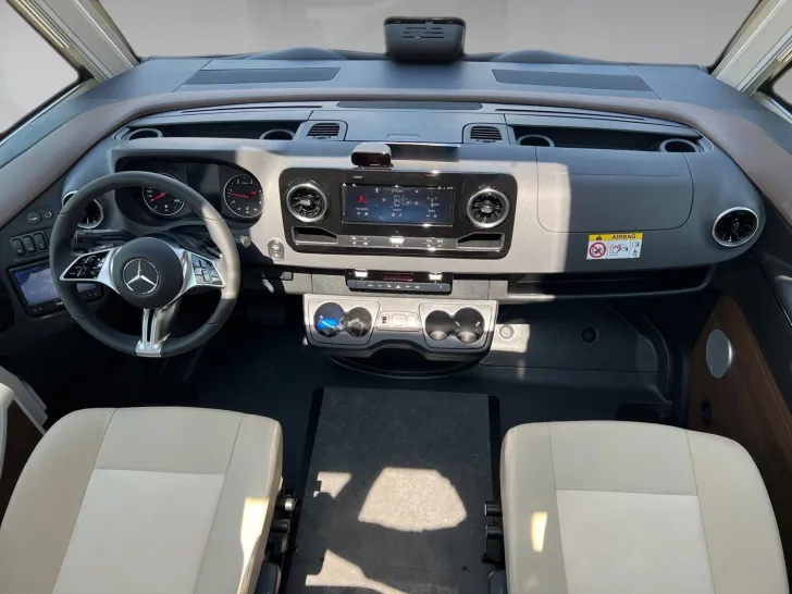 Fahrzeugbild chic c-line I 4.9 LE L Carthago Selection (349) #12