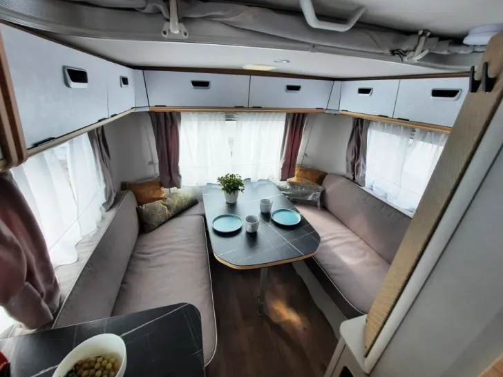 Fahrzeugbild Hymer Eriba Touring 560 Verfüg./Sparen Sie 9.910,- € #6