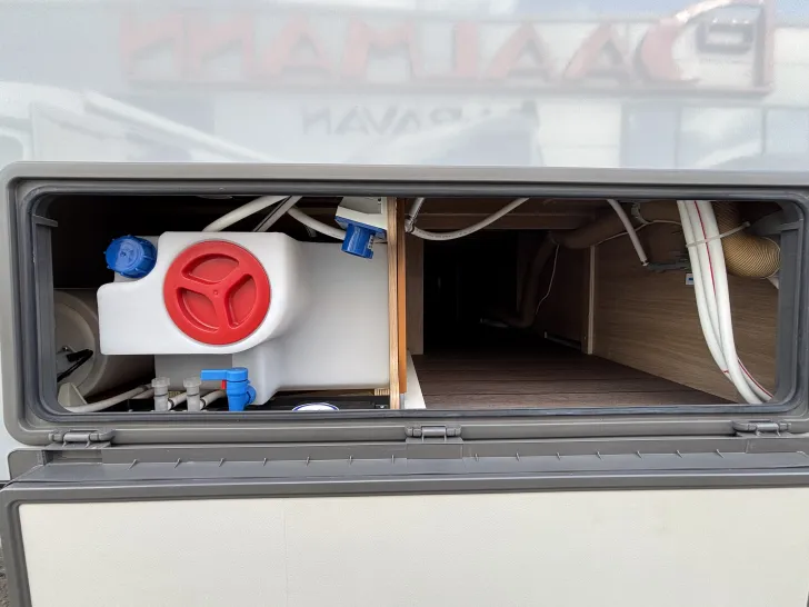Fahrzeugbild Knaus Südwind 580 QS 60 YEARS 2.000 kg zGG #22