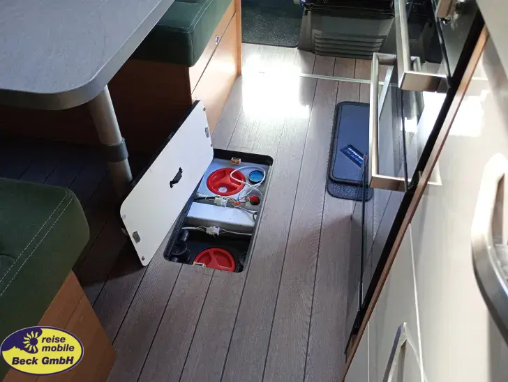 Fahrzeugbild Soma Camp A 700 HB Familien-Reisemobil(von Knaus) #13