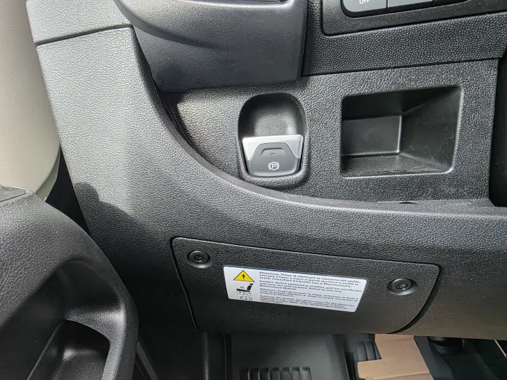 Fahrzeugbild Knaus BoxLife 600 MQ Platinum Selection Schwarz Metallic #13