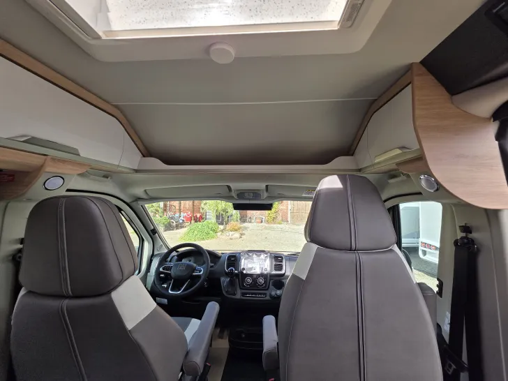 Fahrzeugbild Knaus BoxLife 600 MQ Platinum Selection Schwarz Metallic #14