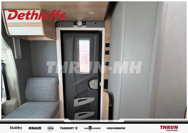 Fahrzeugbild Dethleffs Just Camp T 6812 EB mit Solaranlage #20