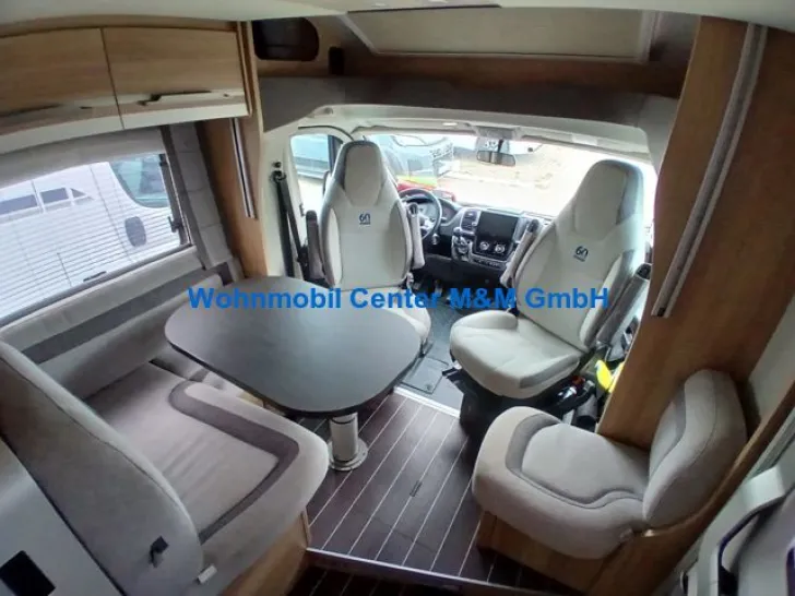 Fahrzeugbild Knaus Sky Wave 650 MEG 60 Years TV Sat Anlage Navi 60 #3