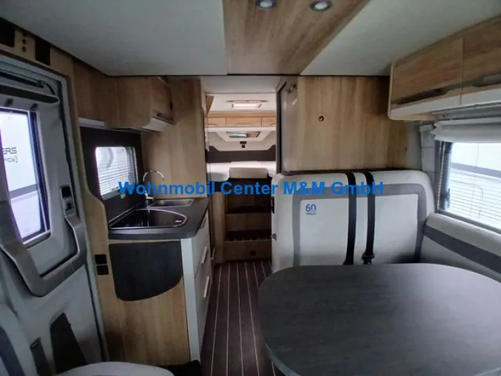 Fahrzeugbild Knaus Sky Wave 650 MEG 60 Years TV Sat Anlage Navi 60 #4