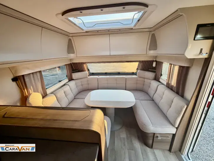 Fahrzeugbild Kabe Royal 740 CTDL E8 Roadshowschnäppchen #2