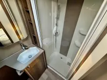 Fahrzeugbild Kabe Royal 740 CTDL E8 Roadshowschnäppchen #8