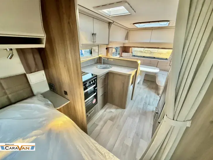 Fahrzeugbild Kabe Royal 740 CTDL E8 Roadshowschnäppchen #11