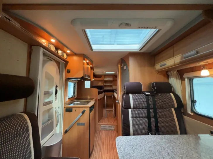 Fahrzeugbild Dethleffs Globebus T004/1.Hand/Einzelbetten/Garage/Klima #11