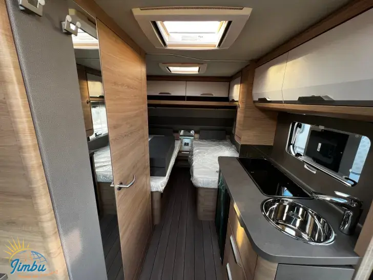 Fahrzeugbild Knaus Südwind 460 EU Black Selection #7