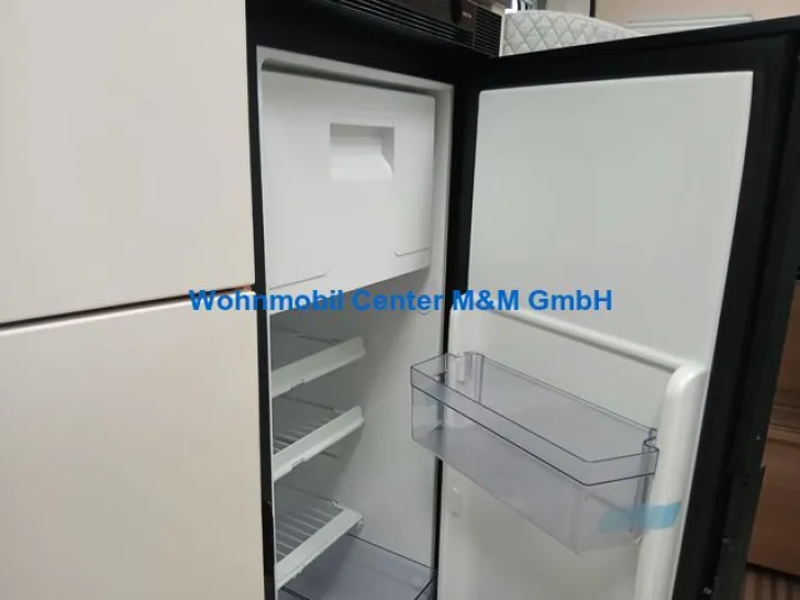 Fahrzeugbild Malibu Van compact 600 LE AHK Markise #6
