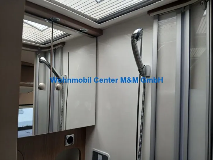 Fahrzeugbild Malibu Van compact 600 LE AHK Markise #14