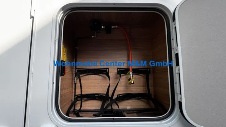 Fahrzeugbild Weinsberg CaraHome 650 DG 2025 Automatik Navi Lithium #9