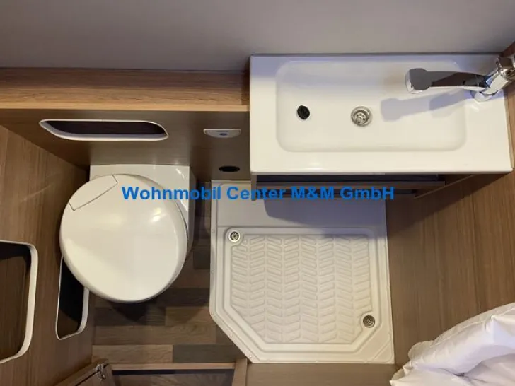Fahrzeugbild Weinsberg CaraHome 650 DG Navi Kamera Lithium #8
