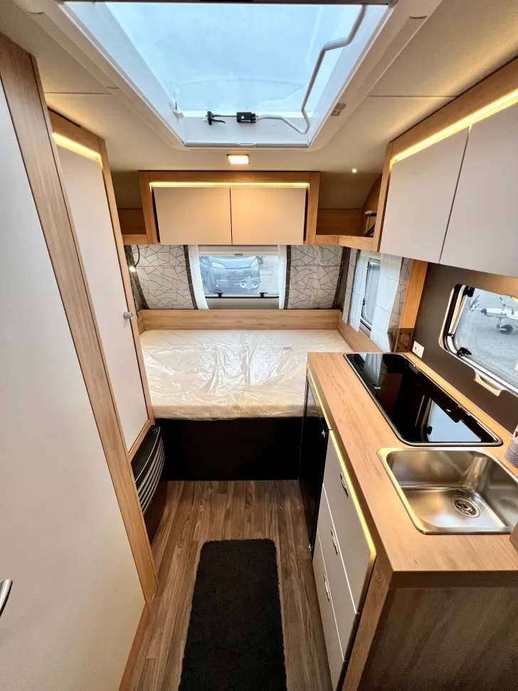 Fahrzeugbild Knaus Sport 400 LK #8