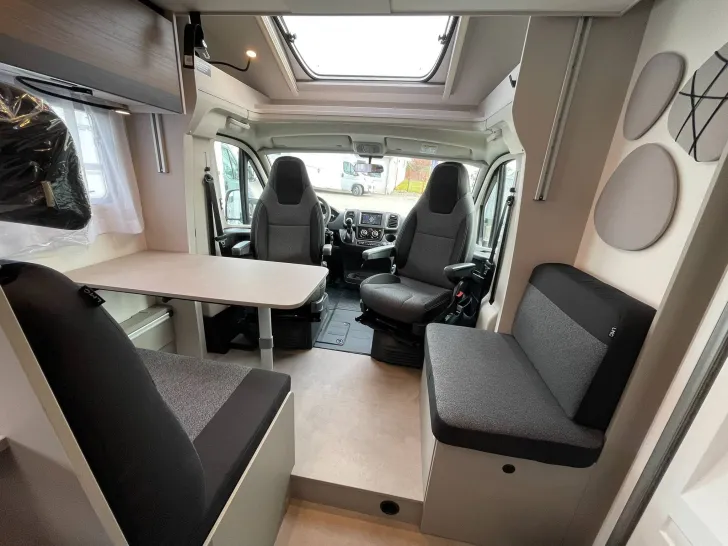 Fahrzeugbild LMC Tracer 730 EL EDITION +MEGA-DEAL+ #16