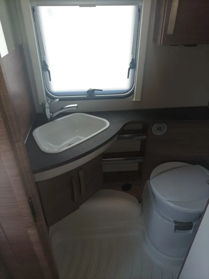 Fahrzeugbild Knaus Sport 420 QD Silver Selection #15