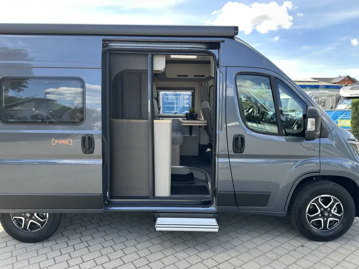 Fahrzeugbild Weinsberg CaraBus GREY EDITION [FIRE] 540 MQ #7