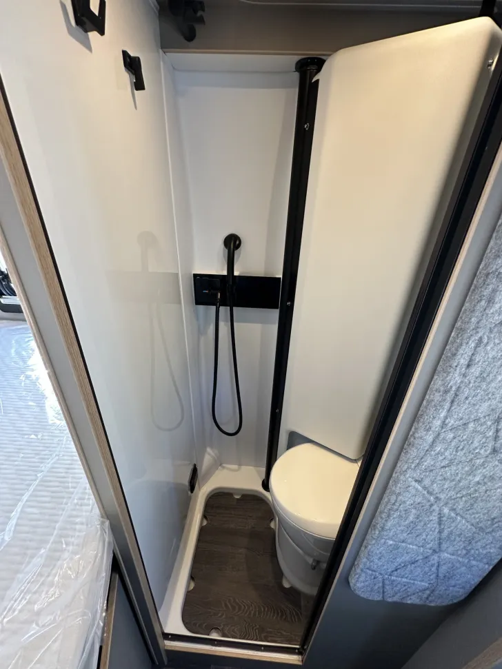 Fahrzeugbild Weinsberg CaraBus GREY EDITION [FIRE] 540 MQ #24