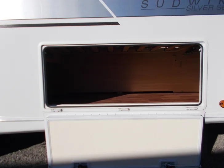Fahrzeugbild Knaus Südwind 500 EU Silver Selection Wie Neu #23