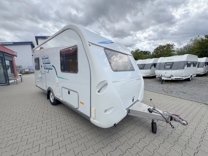 Fahrzeugbild Hymer Eriba Eriba Nova 491 #4