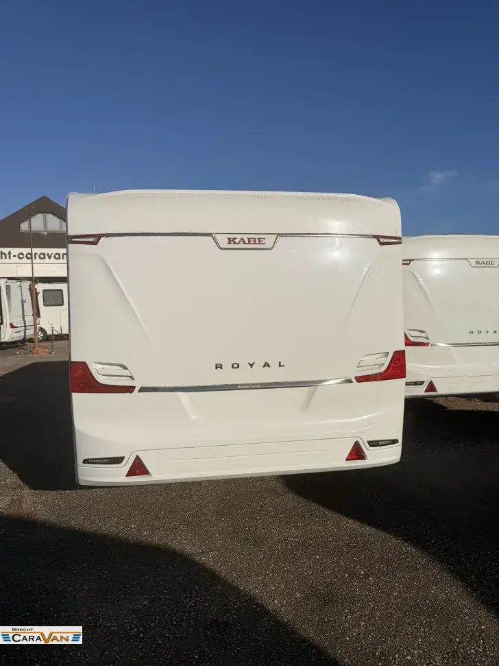 Fahrzeugbild Kabe Royal 630 GLE B8 Tandem Roadshowschnäppchen #21