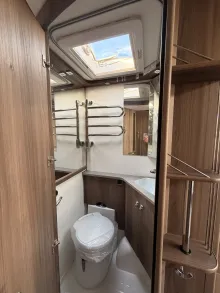 Fahrzeugbild Kabe Royal 630 GLE B8 Tandem Roadshowschnäppchen #12