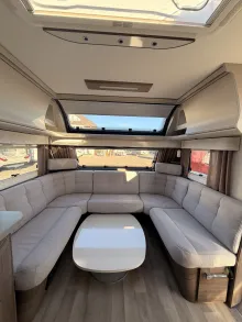 Fahrzeugbild Kabe Royal 630 GLE B8 Tandem Roadshowschnäppchen #17