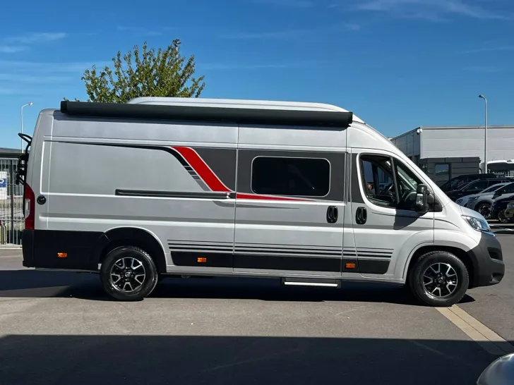 Grundriss Tag Bürstner Campeo C640 Aufstelldach+SAT+TV+Kamera+Lederlenk