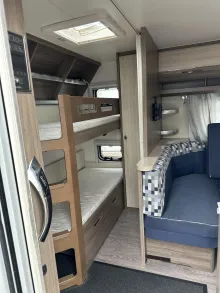 Fahrzeugbild Hobby De Luxe 560 KMFe #7
