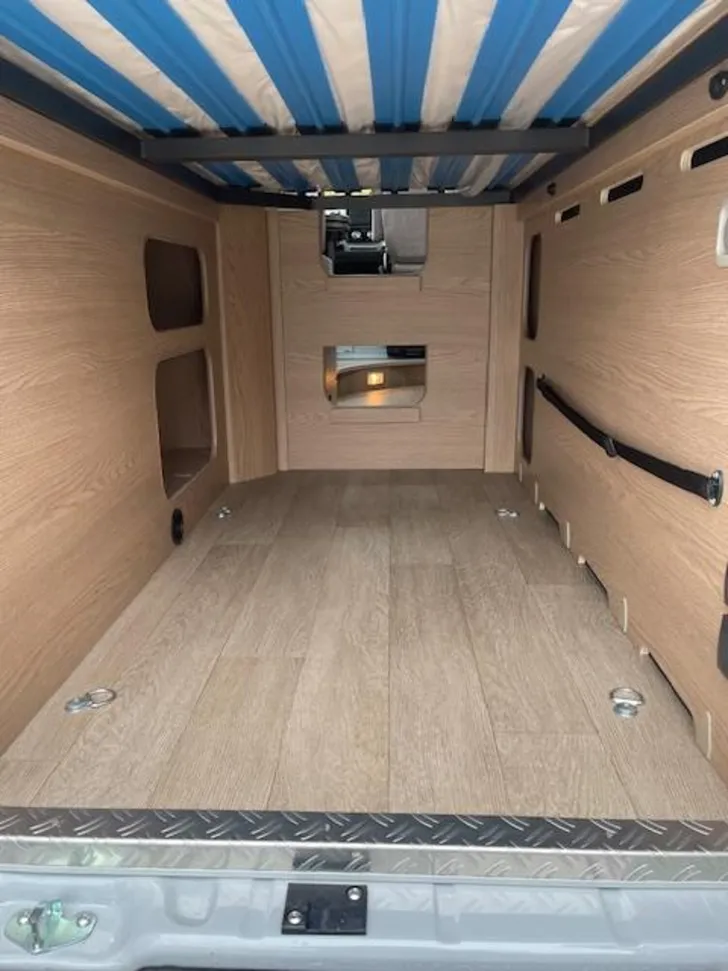 Fahrzeugbild Hobby OnTour Van 600 FT *NAVI*RFK* - 15311 Ersparnis #11