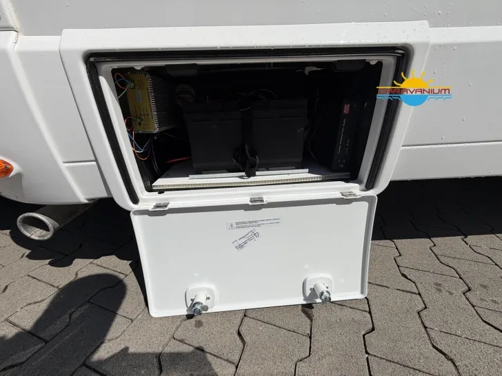 Fahrzeugbild Rimor Sarus 98 P*Einzelbett*Markise*Fahrradt #22