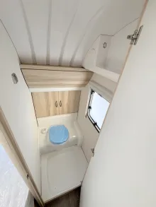 Fahrzeugbild Hobby De Luxe 400 SFe *ABVERKAUF* #19