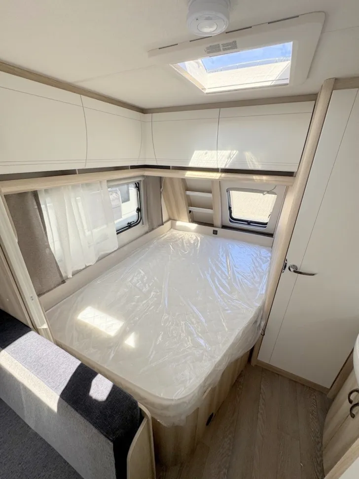 Fahrzeugbild Hobby De Luxe 400 SFe *ABVERKAUF* #23