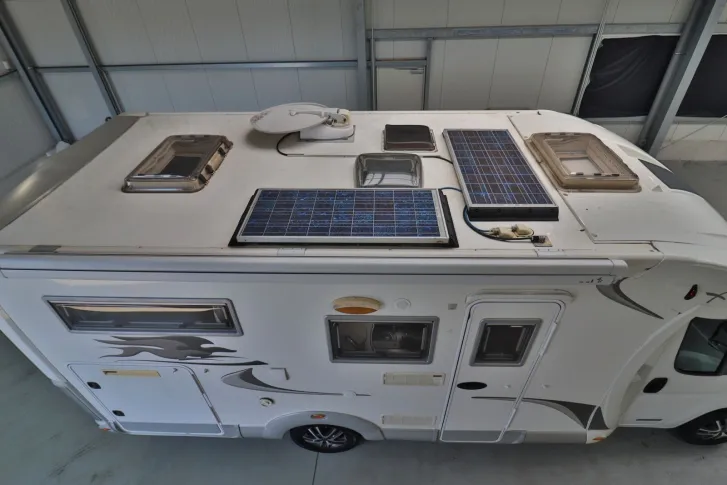 Fahrzeugbild Laika X 660 R/Einzelbetten+Hubbett/Klima/Solar/AHK #5