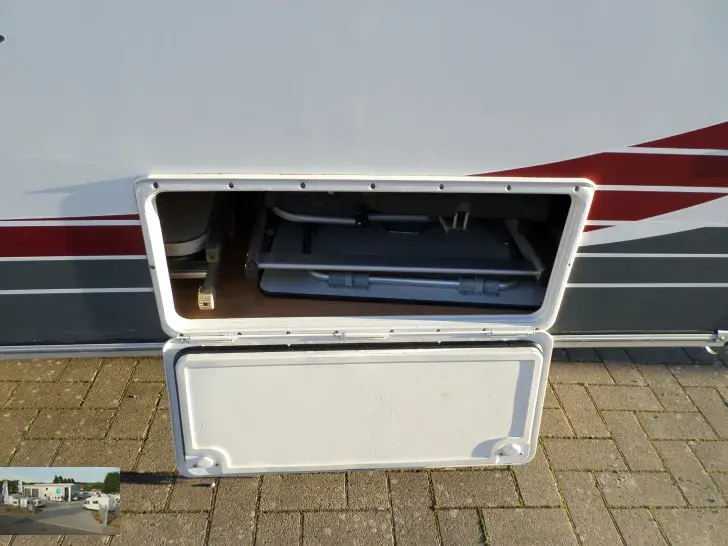 Fahrzeugbild Home-Car Racer 45 Streamer Nr. 80 - franz. Bett, RSG #26