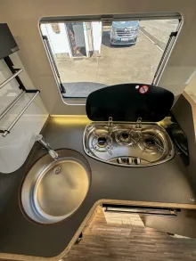 Fahrzeugbild Mobilvetta Kea P90 - Markise*PDC*Queensbett+Hubbe #13