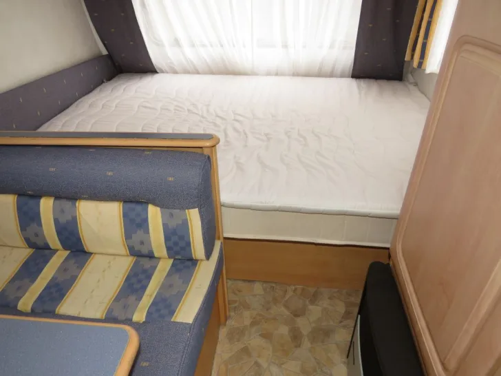 Fahrzeugbild Sterckeman Star 420 CP de Luxe Gepflegt #4