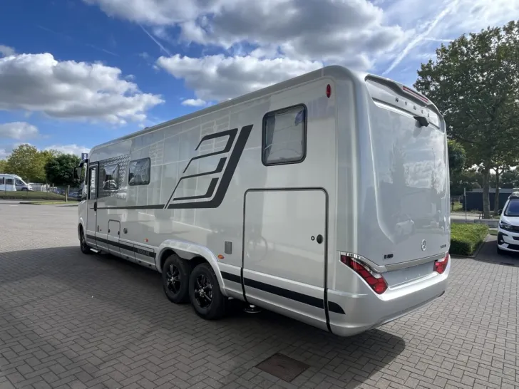 Fahrzeugbild Hymer B-Klasse ML I 880 BlackLine #2