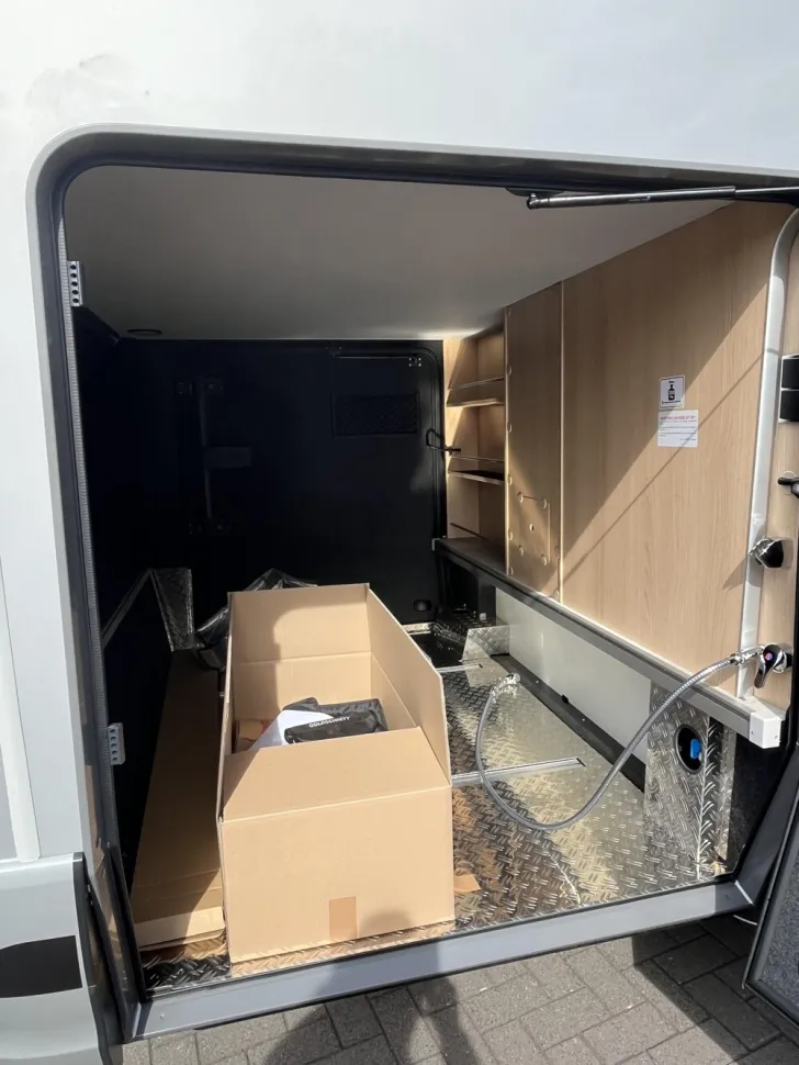 Fahrzeugbild Hymer B-Klasse ML I 880 BlackLine #16