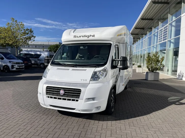 Fahrzeugbild Sunlight T 58 #2