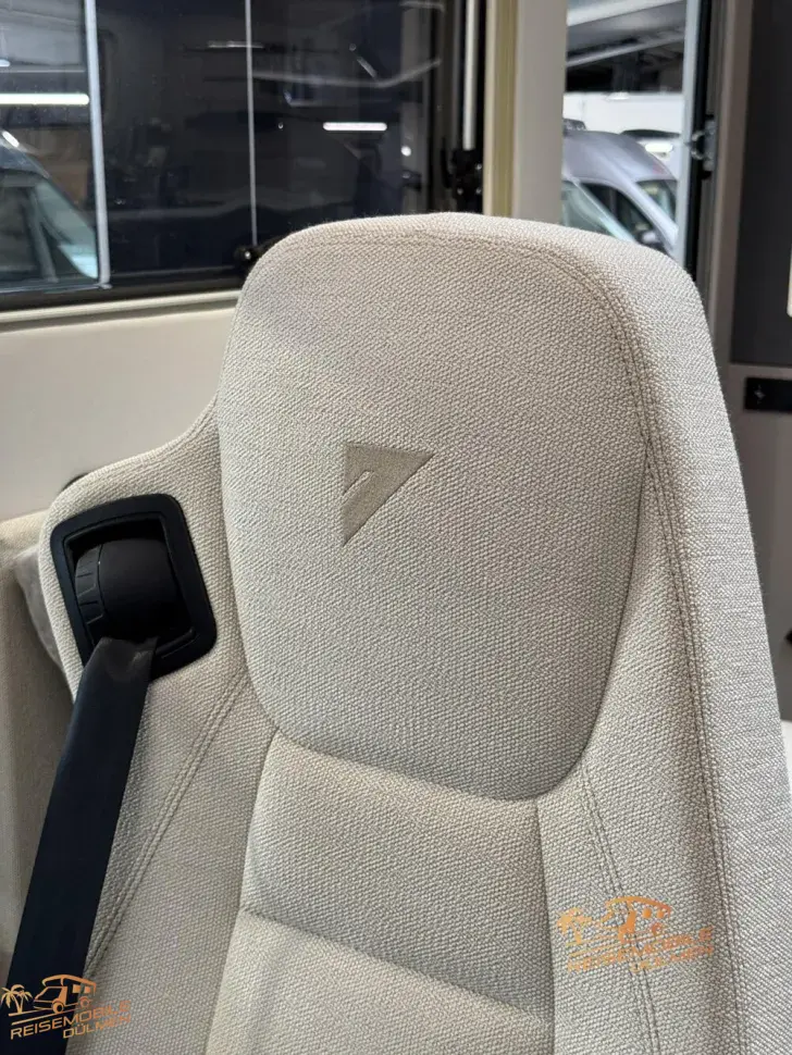 Fahrzeugbild Frankia Noctra Liner 7.6 L Mercedes-Benz #11