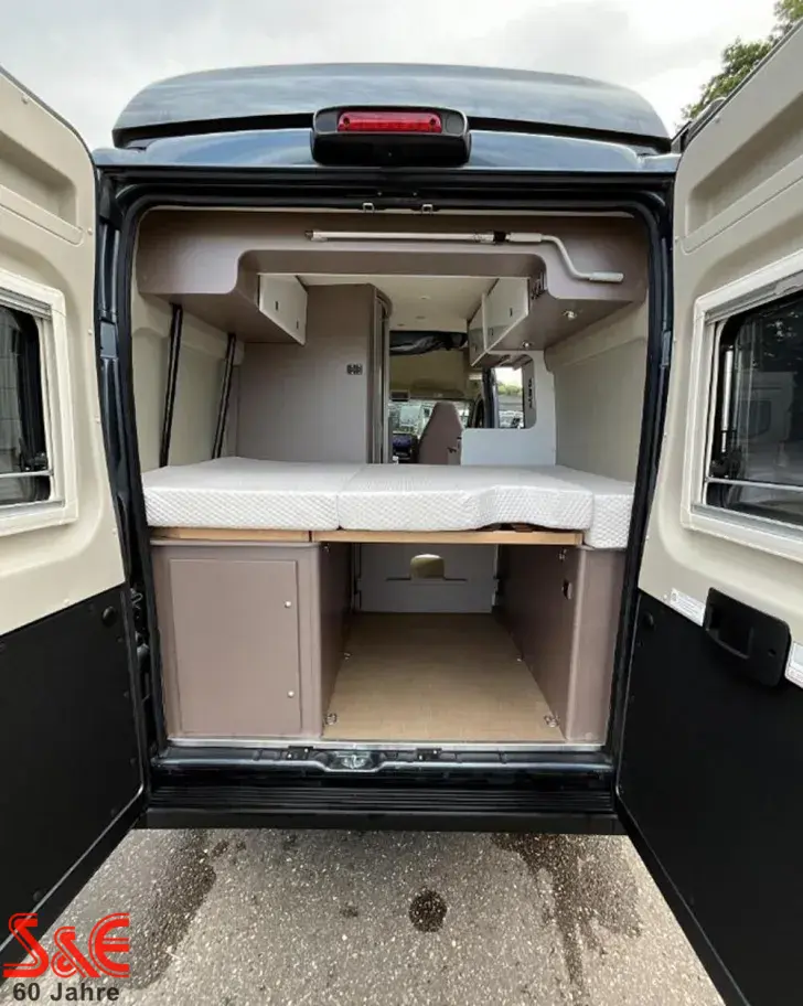 Fahrzeugbild Bürstner Eliseo C 540 #4