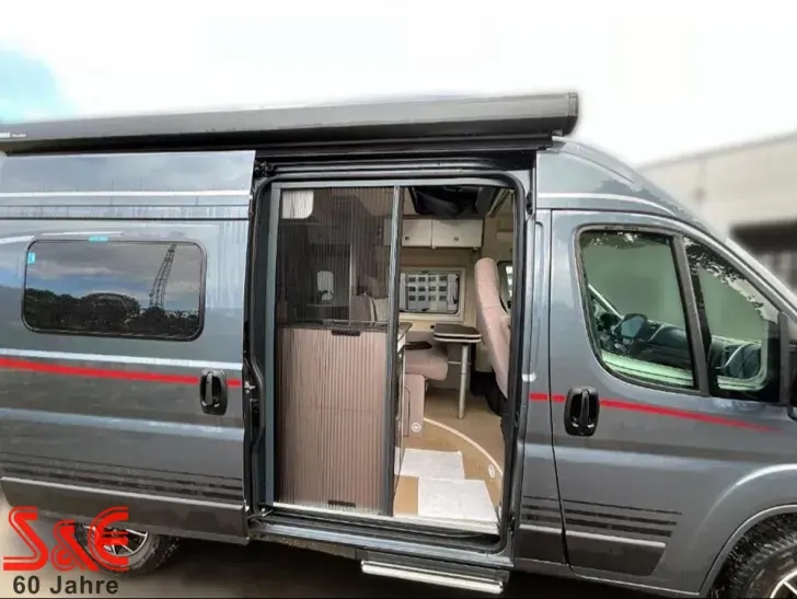 Fahrzeugbild Bürstner Eliseo C 540 #6
