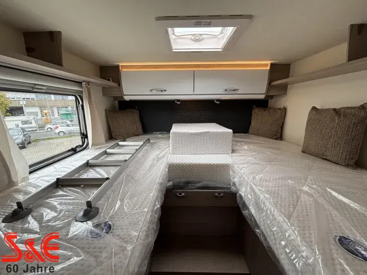 Fahrzeugbild Bürstner Lyseo Time Skyline Edition 690 G #13