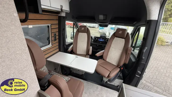 Fahrzeugbild Hymer Camper Van Grand Canyon S 700 Allradwochen bei Beck #12