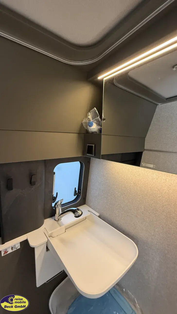 Fahrzeugbild Hymer Camper Van Grand Canyon S 600 Allradwochen bei Beck #21